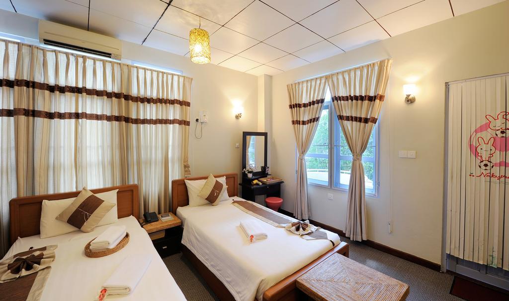 Cinderella Hotel Mawlamyine Quarto foto